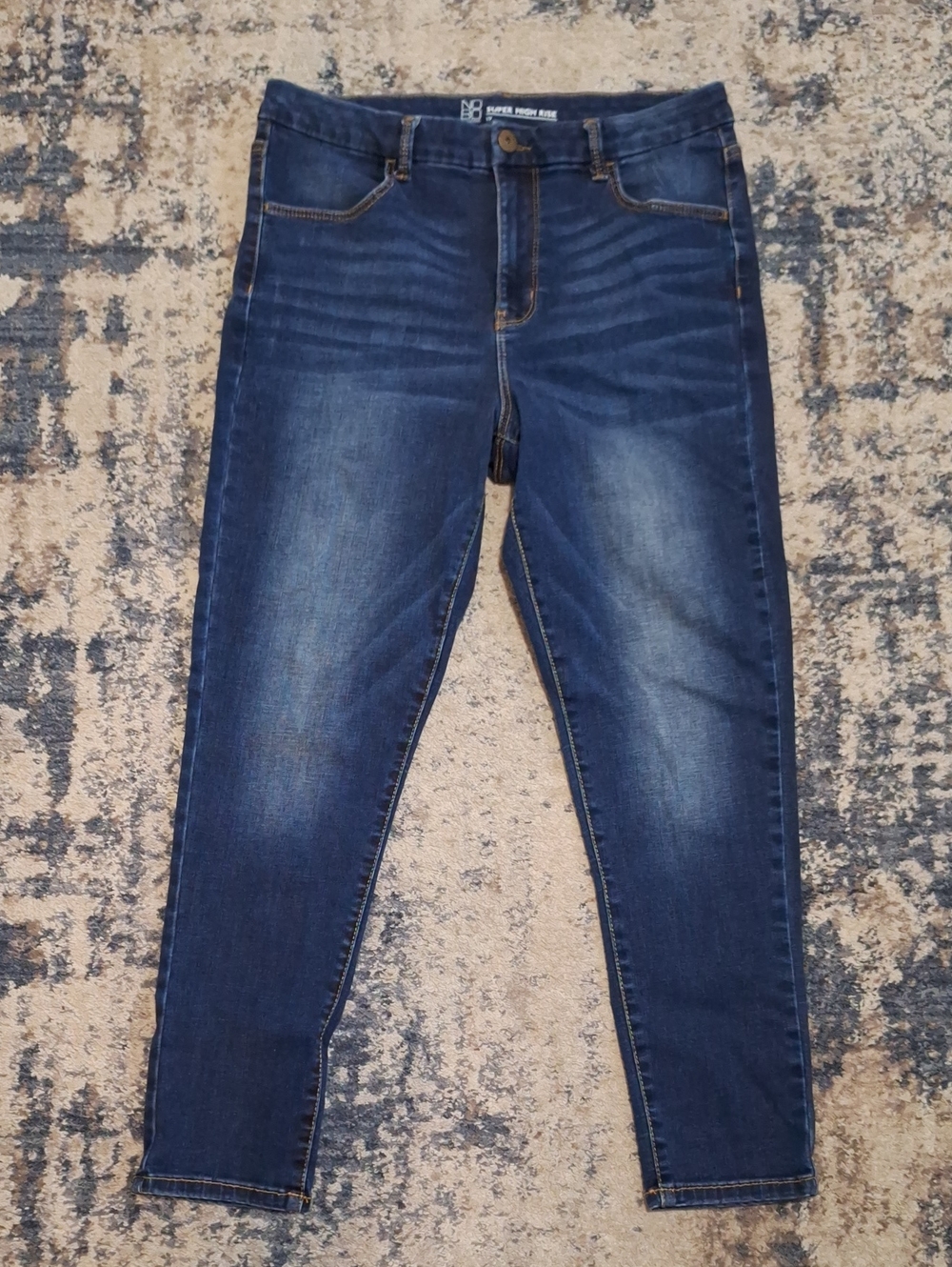 No Boundaries Juniors Women Skinny Jeans with Faded Detail Size 17